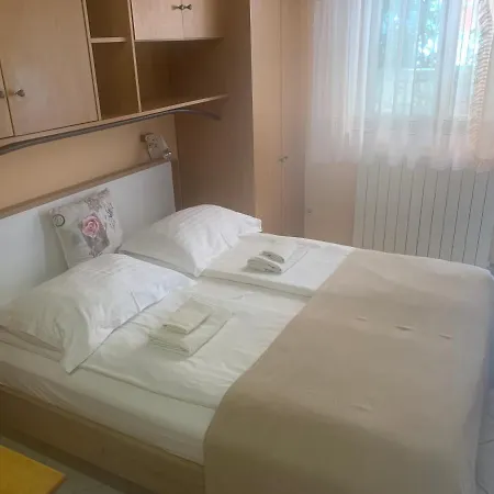 Apartment M&m Rabac