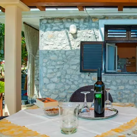 M&m Apartment Rabac