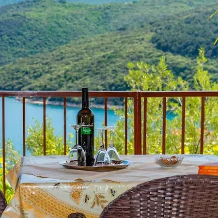 Apartment M&m Rabac