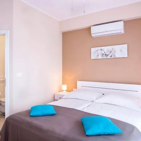 M&m Apartment Rabac